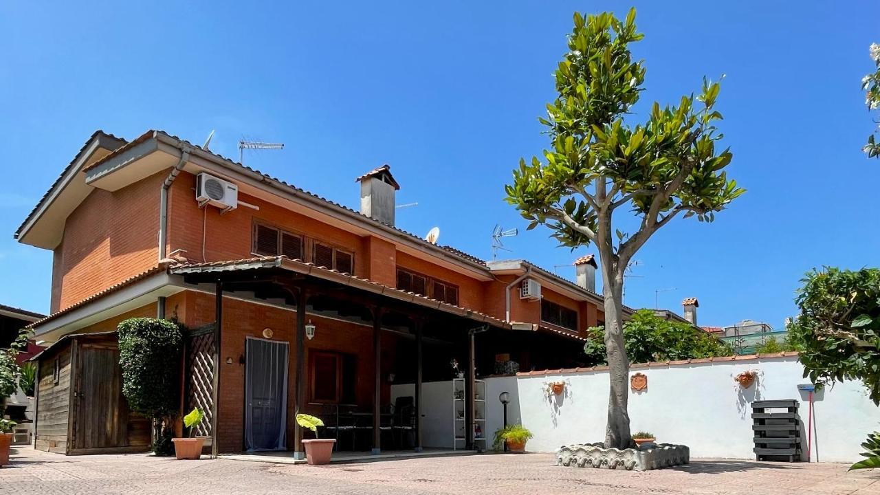 Villa Marina Торваяніка Екстер'єр фото